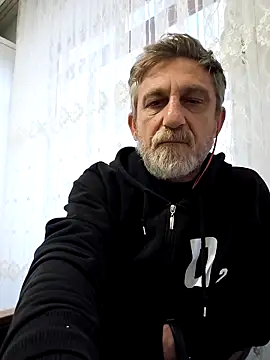 arelll34 online show from April 2026 03:08:01 PM
