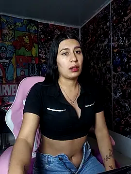 charlottte wh online show from March 2026 12:31:01 PM