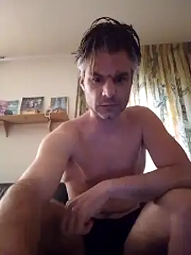 Hornybalkanmen12 online show from May 2026 06:02:02 PM