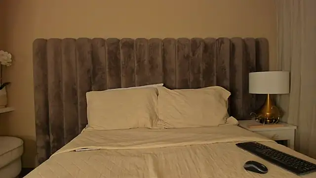 SofiBaez online show from April 2026 09:54:01 PM