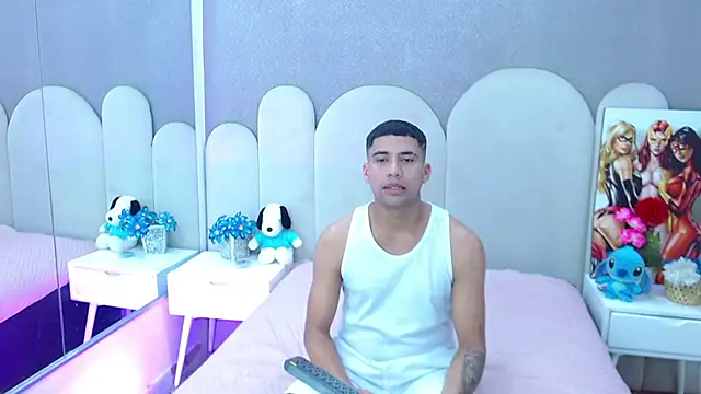 Snapshot of party_duo_boys chatting on March 2026 10:37:01 AM party duo boys online show from March 2026 10:37:01 AM