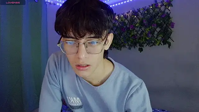 noah millerx online show from March 2026 04:14:02 AM