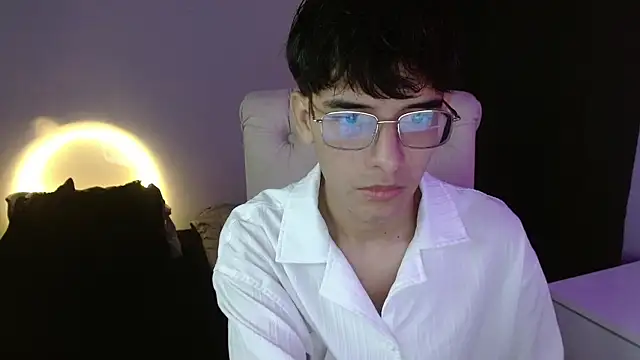 noah millerx online show from July 2026 08:44:02 PM