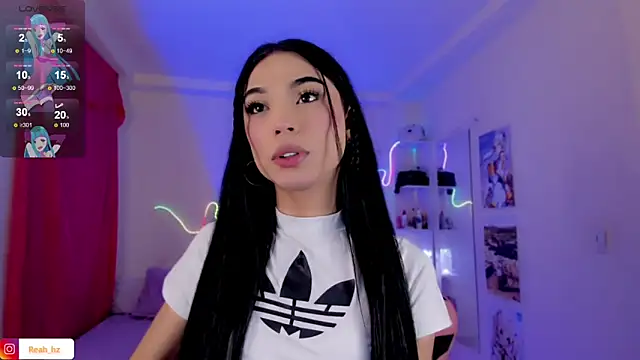 IamAndrea01 online show from May 2026 07:56:01 AM