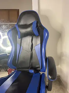 Maddie 7 online show from March 2026 02:44:02 AM