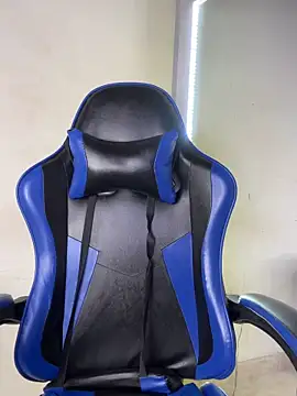 Maddie 7 online show from April 2026 02:52:01 AM