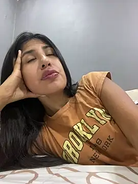 morochava online show from May 2026 03:09:01 AM