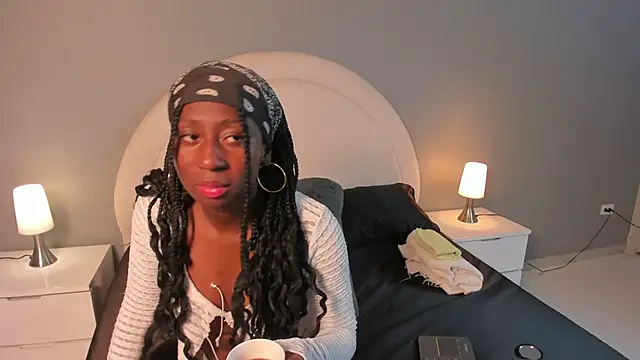 zoepinkett online show from March 2026 04:12:02 AM