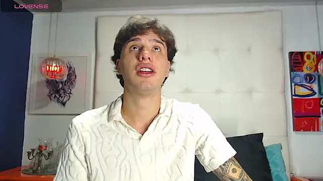 EXCLUSIVE8 online show from March 2026 04:13:01 AM