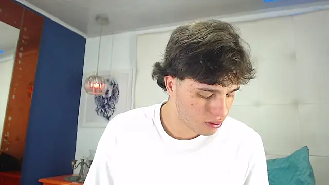 EXCLUSIVE8 online show from March 2026 04:58:02 AM