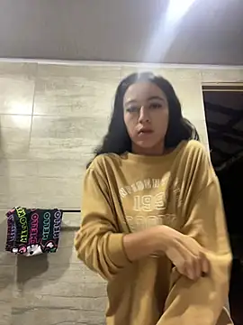 SAMY AND ARI online show from April 2026 10:11:01 AM