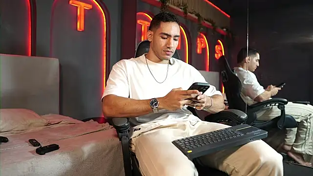 TianBrooks online show from March 2026 03:21:01 AM