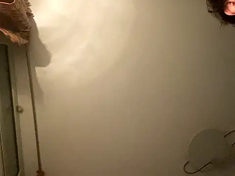 Alessandro7979 online show from March 2026 01:49:01 AM