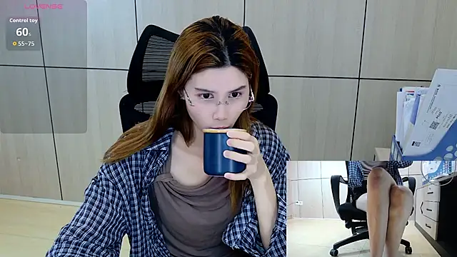 zhen-68 online show from April 2026 12:45:02 AM