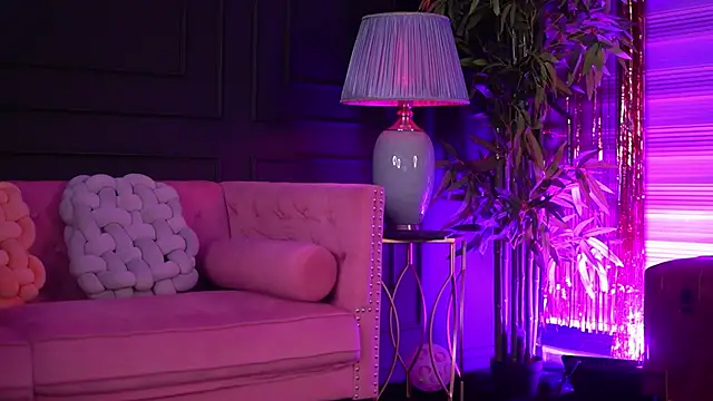 AlessiaNoire online show from May 2026 05:59:02 PM