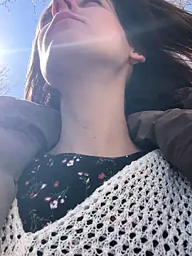 Kamorana online show from March 2026 12:42:01 PM