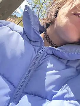 Kamorana online show from April 2026 10:00:02 AM