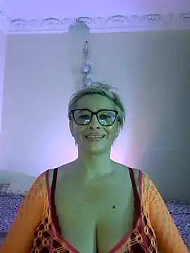 LunaBlaise online show from May 2026 08:57:01 AM