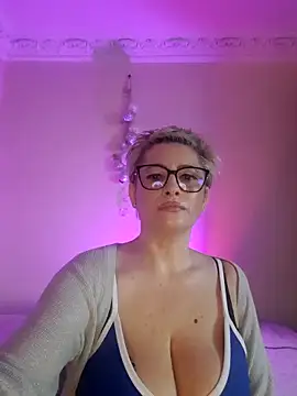 LunaBlaise online show from March 2026 08:38:02 AM