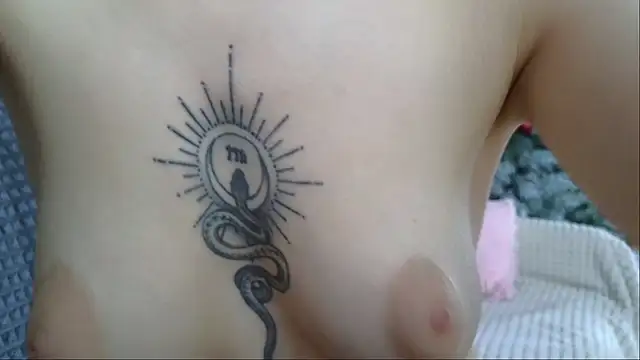 Cute Auggie8 online show from April 2026 10:28:02 AM