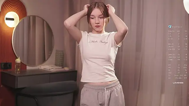 VenaLammo online show from April 2026 06:10:01 PM