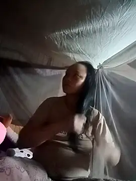 muimui990 online show from February 2026 01:44:01 PM