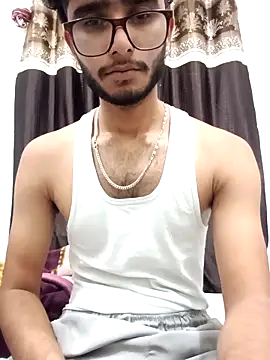 CoralN online show from April 2026 06:41:01 AM