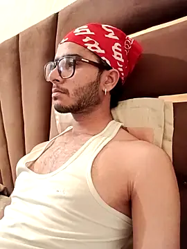 CoralN online show from March 2026 09:20:02 AM