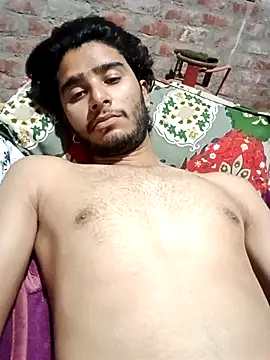 CoralN online show from March 2026 03:43:02 AM