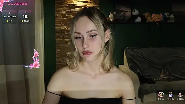 Bella Villen online show from March 2026 10:21:01 PM