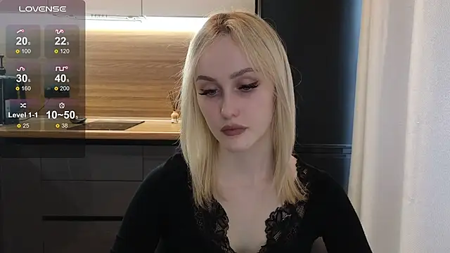 Bella Villen online show from June 2026 11:22:02 AM