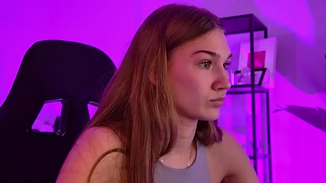 Sweet Emilya online show from March 2026 12:09:01 PM