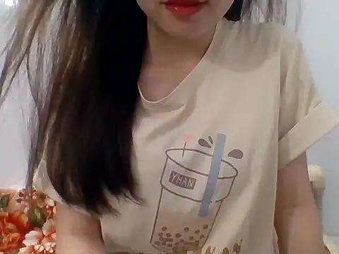 kiraa-007 online show from May 2026 01:19:02 PM