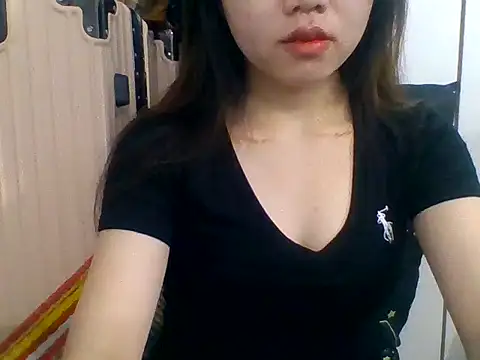 kiraa-007 online show from April 2026 01:13:02 PM