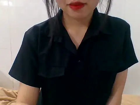 kiraa-007 online show from June 2026 04:12:02 PM