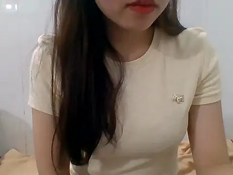 kiraa-007 online show from May 2026 03:51:01 PM