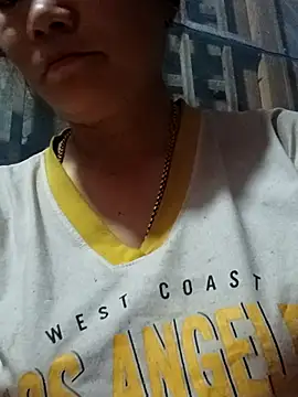 Lindxx-hot online show from April 2026 06:42:02 PM