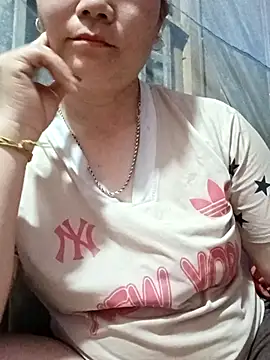 Lindxx-hot online show from April 2026 10:17:02 PM