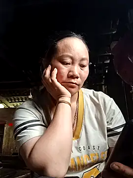 Lindxx-hot online show from April 2026 01:46:02 AM