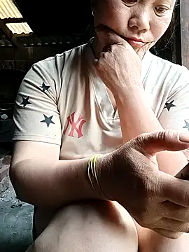 Lindxx-hot online show from April 2026 09:57:02 AM