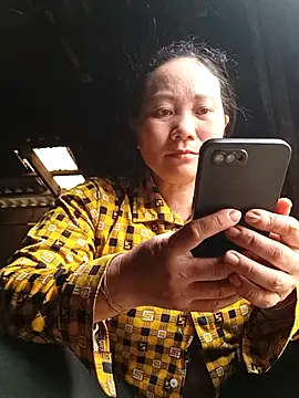 Lindxx-hot online show from March 2026 10:17:01 AM