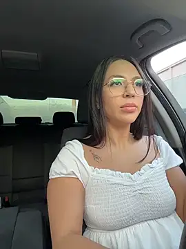 Snapshot of Bunny_Lush chatting on April 2026 04:08:01 AM Bunny Lush online show from April 2026 04:08:01 AM