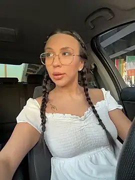 Snapshot of Bunny_Lush chatting on April 2026 04:08:02 AM Bunny Lush online show from April 2026 04:08:02 AM