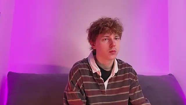 Snapshot of Mickey_Hawk chatting on April 2026 10:41:01 AM Mickey Hawk online show from April 2026 10:41:01 AM