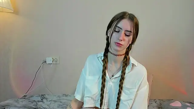 EllieRough online show from May 2026 05:26:01 AM