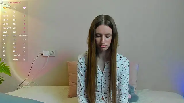 EllieRough online show from April 2026 05:15:01 PM