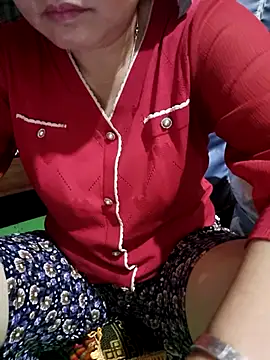 phay79 online show from April 2026 11:35:01 AM