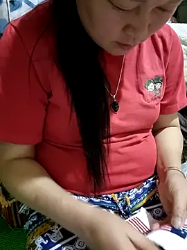 phay79 online show from April 2026 12:33:01 PM