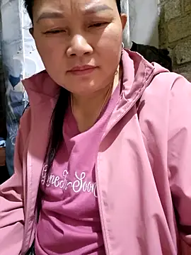 phay79 online show from April 2026 12:50:01 PM