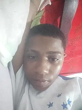 Snapshot of rakeliii chatting on February 2026 04:01:01 AM rakeliii online show from February 2026 04:01:01 AM